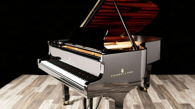 <span>1961</span> Steinway B
