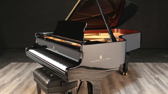 <span>1966</span> Steinway B