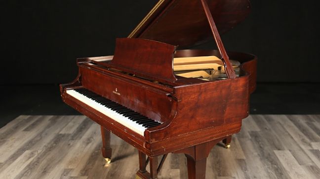 <span>1955</span> Steinway S