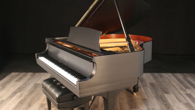 <span>1955</span> Steinway S