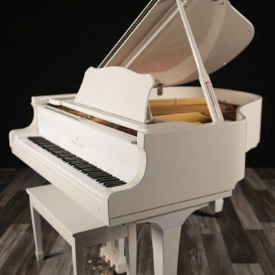 Young Chang pianos for sale: 1986 Young Chang Grand G-157 - $14,800